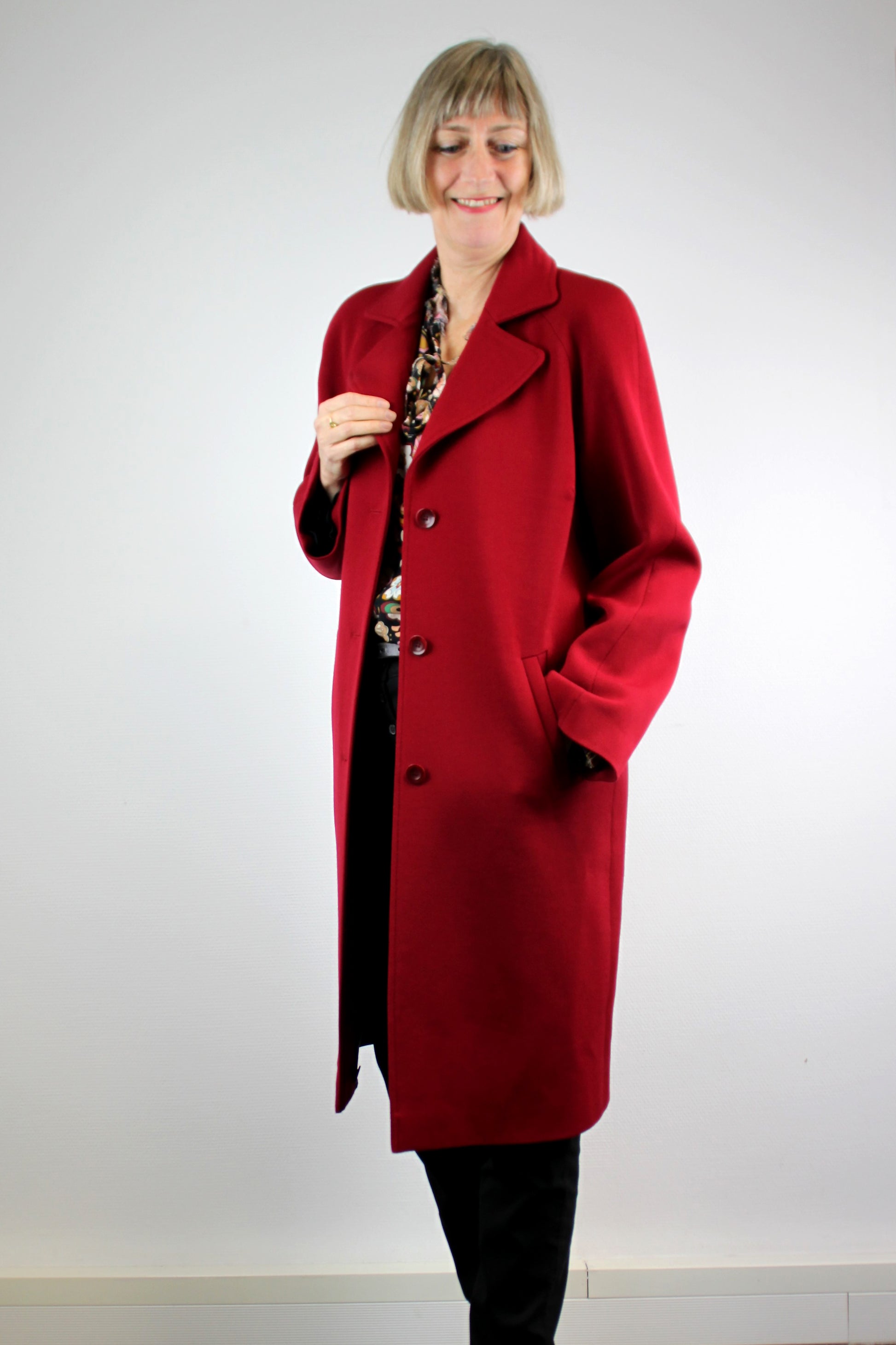 Mantel Kombinieren Roter Sommermantel Kombinieren Schwarzer